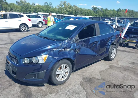 2015 Chevrolet Sonic Lt Auto z USA, uszkodzony, nr VIN 1G1JC5SB5F4177676